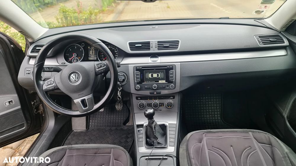 Volkswagen Passat 1.6TDI BlueMotion Tehnology Comfortline - 8