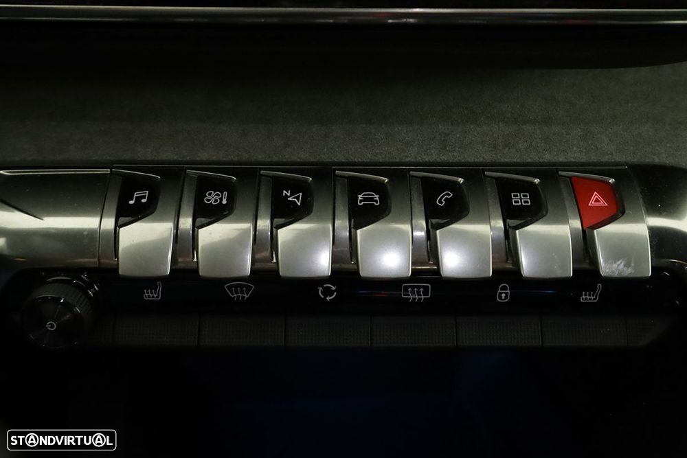 Peugeot 3008 1.2 Hybrid Allure e-DCS6 - 11