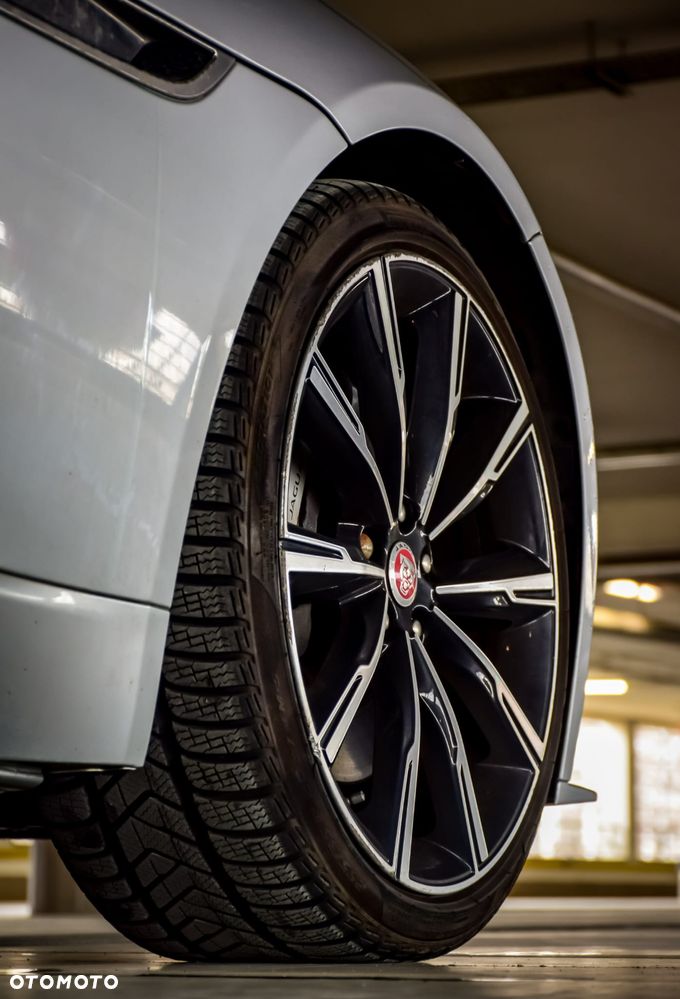 Jaguar F-Type 2.0 Turbo R-Dynamic - 13