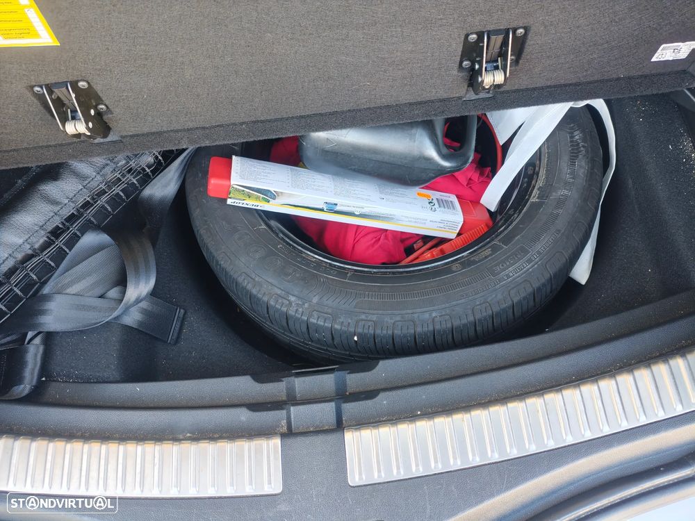 Renault Mégane Sport Tourer 1.6 dCi Intens - 11