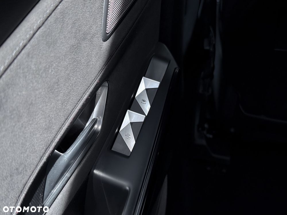 DS Automobiles DS 7 Crossback 1.6 PureTech Performance Line + - 29
