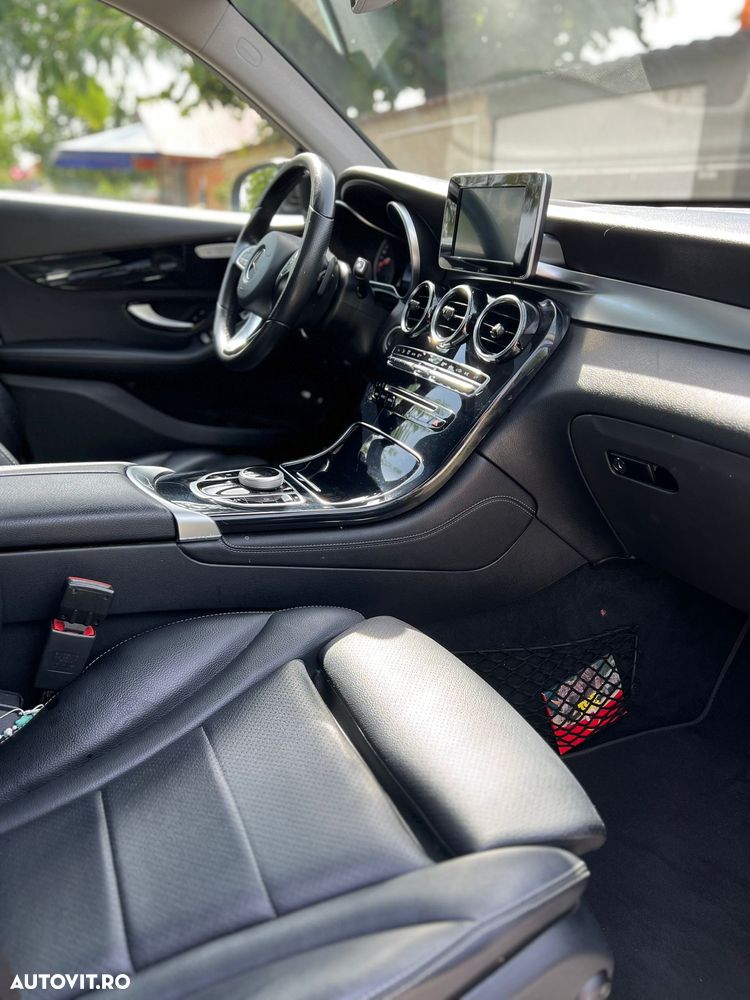 Mercedes-Benz GLC 220 d 4MATIC 9G-TRONIC - 17