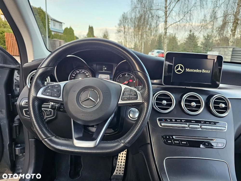 Mercedes-Benz GLC - 15