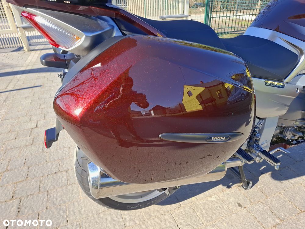Yamaha FJR - 15