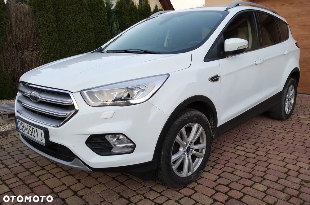 Ford Kuga - 2