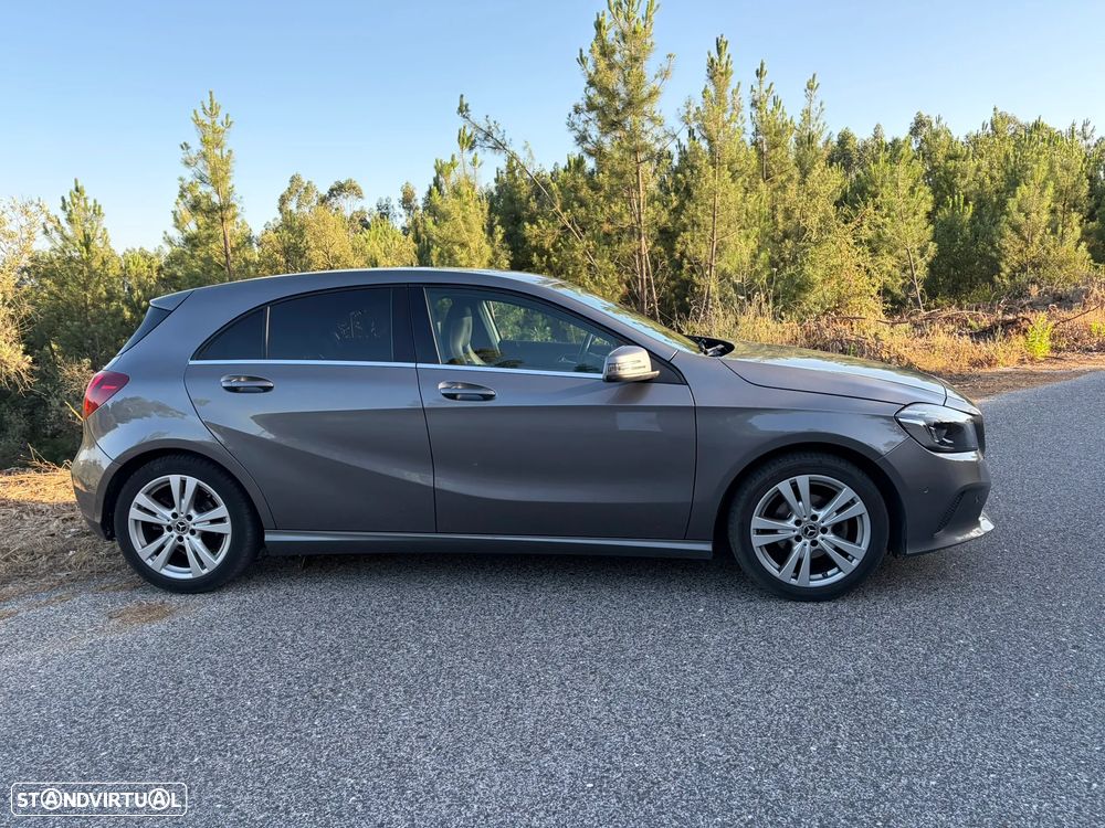 Mercedes-Benz A 180 d Urban - 2