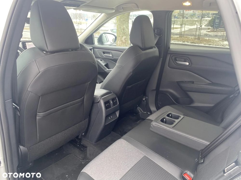 Nissan Qashqai 1.3 DIG-T MHEV N-Connecta - 26