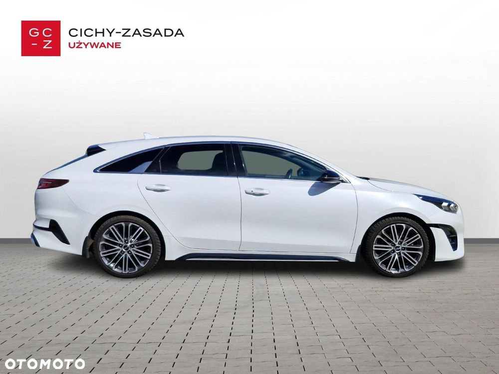 Kia ProCeed - 6