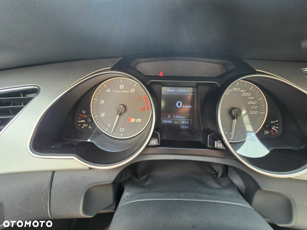 Audi S5 Coupé 4.2 Quattro - 12