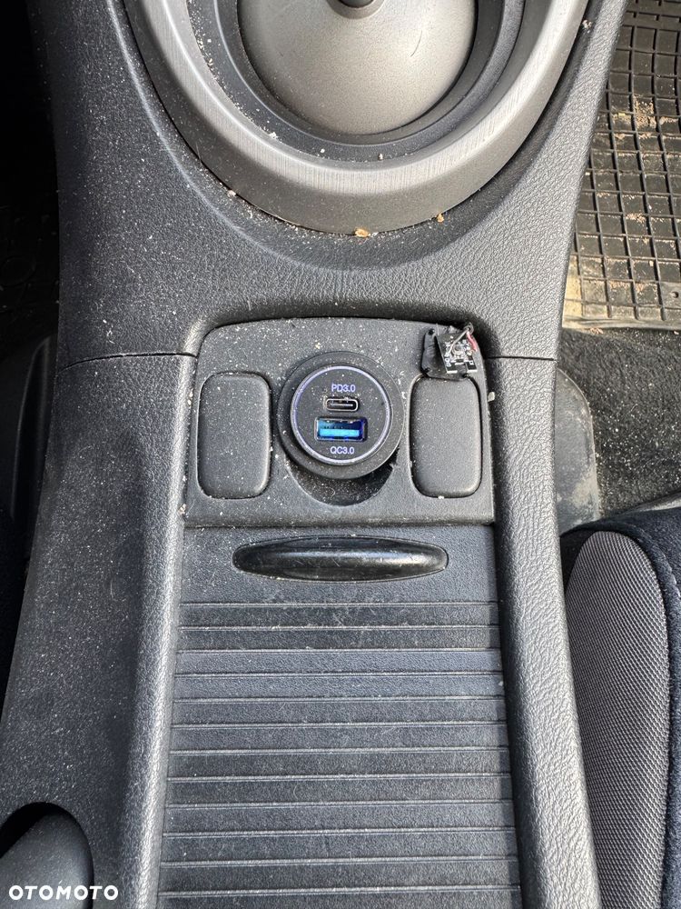 Honda Civic 1.4 Comfort - 14