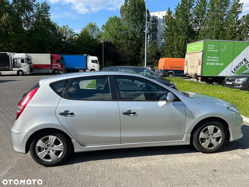 Hyundai i30 1.6 CRDi Base - 17