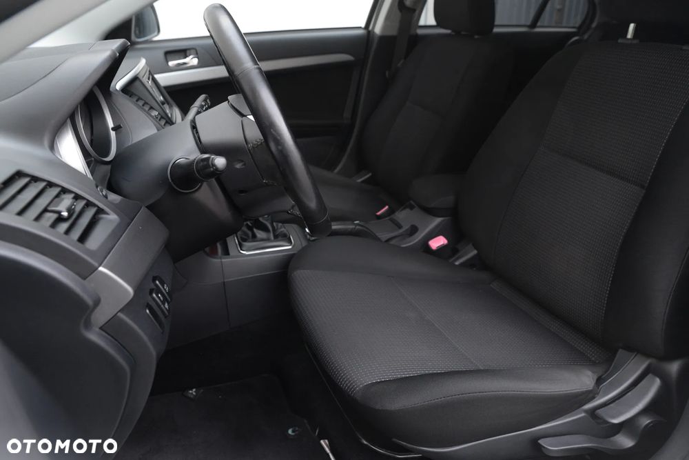 Mitsubishi Lancer 2.0 DI-D Intense - 33