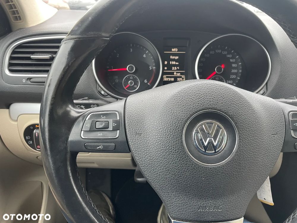 Volkswagen Golf 2.0 TDI DPF DSG Comfortline - 18