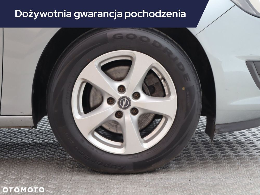 Opel Astra - 17