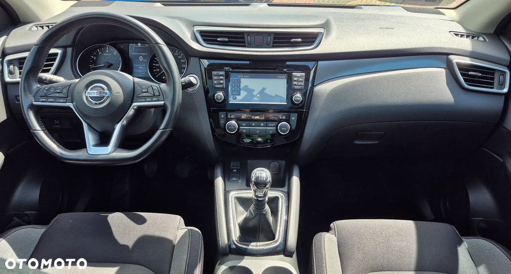 Nissan Qashqai 1.6 DIG-T N-Connecta - 7