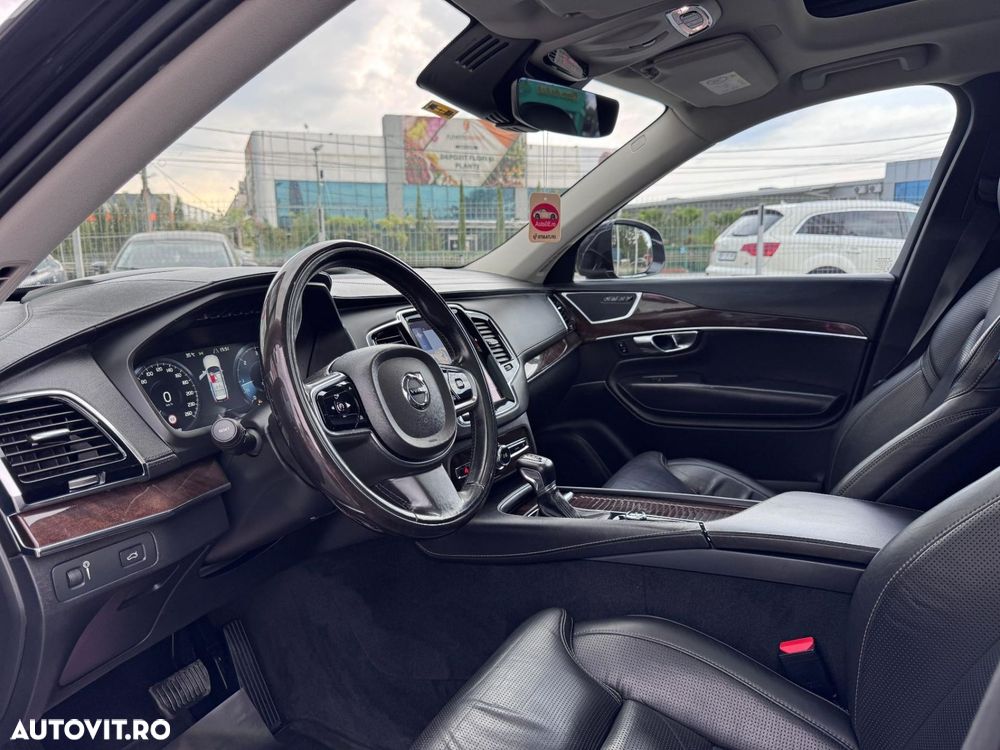 Volvo XC 90 - 6