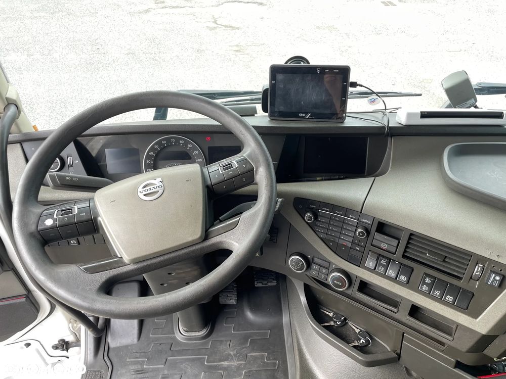 Volvo FH - 4