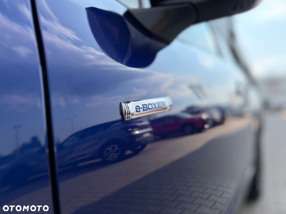 Subaru Crosstrek 2.0i-S e-Boxer Platinum (EyeSight) Lineartronic - 9