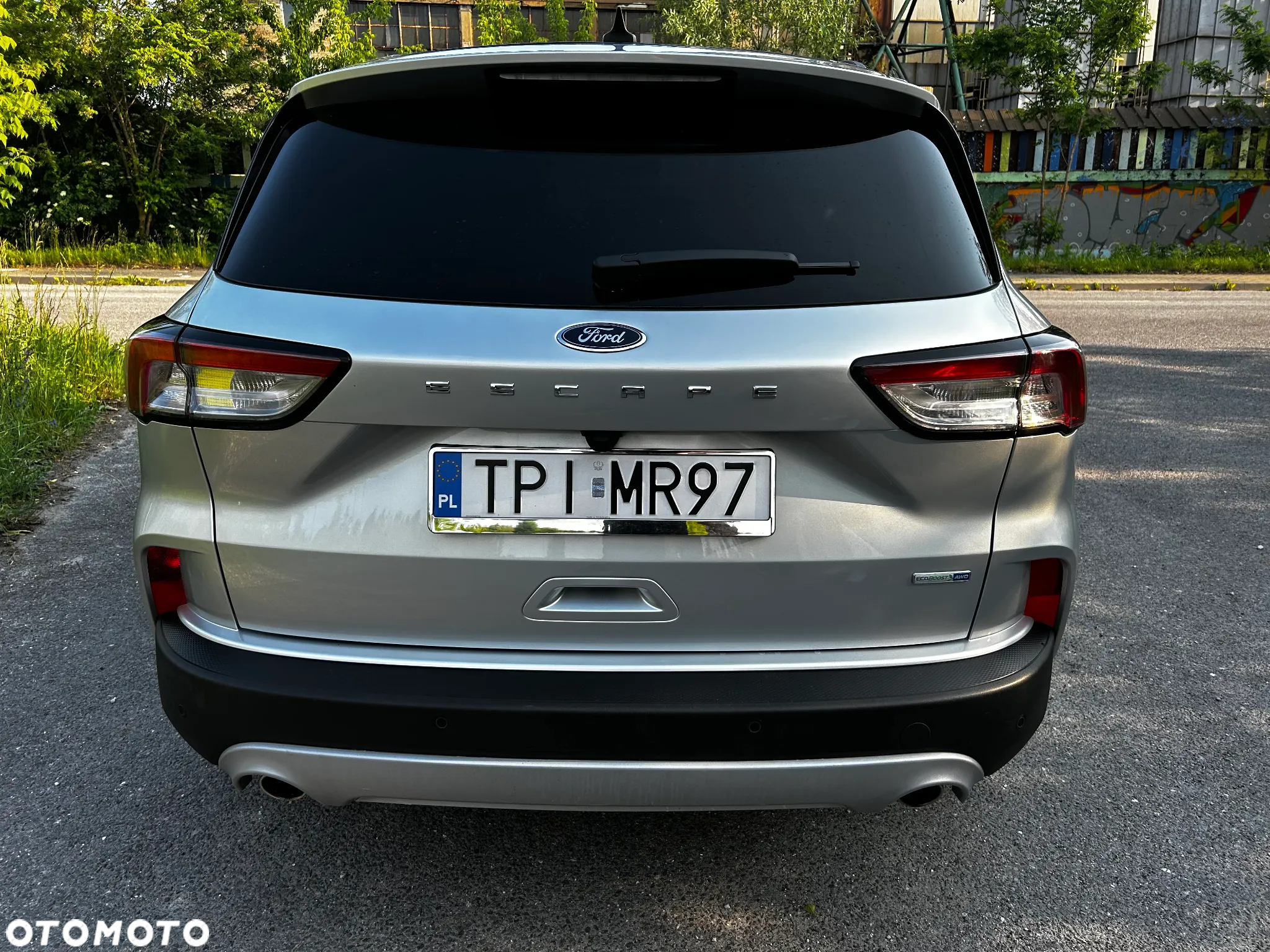 Ford Escape 2.0 EcoBoost AWD Titanium - 9