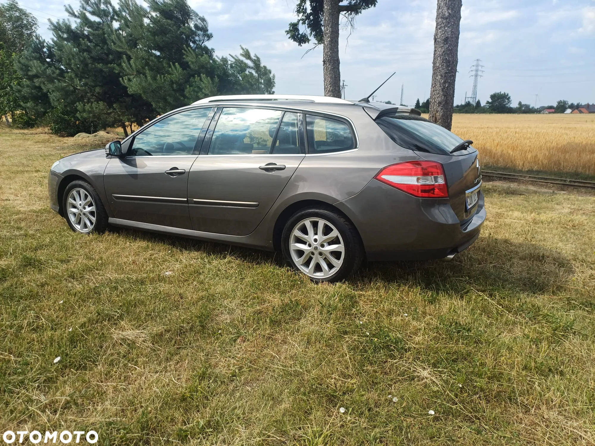 Renault Laguna 2.0T Initiale - 5
