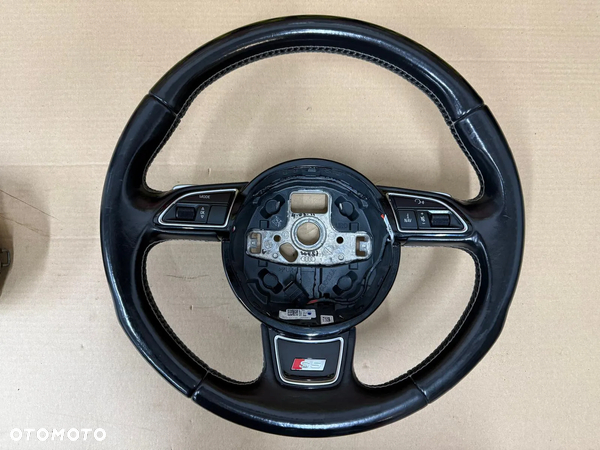 AUDI S5 A5 8T LIFT KIEROWNICA ŁOPATKI 8K0419091BS
