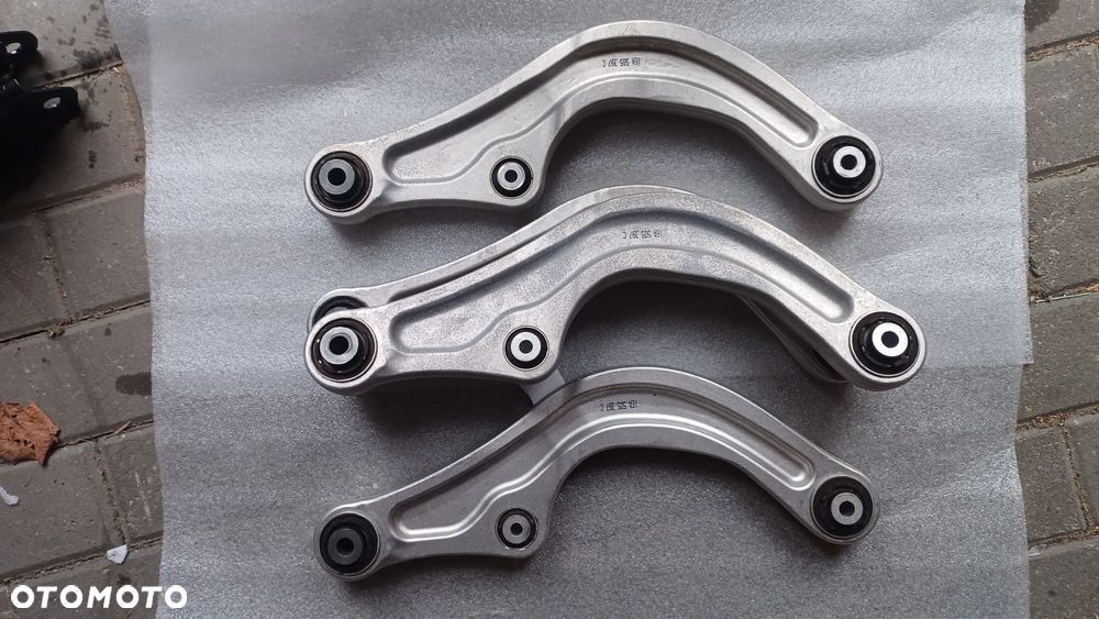 VW ID4 SKODA ENYAQ AUDI Q4 E-TRON WAHACZ 1EA505397 C