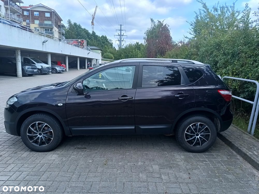 Nissan Qashqai 2.0 dCi DPF tekna - 3
