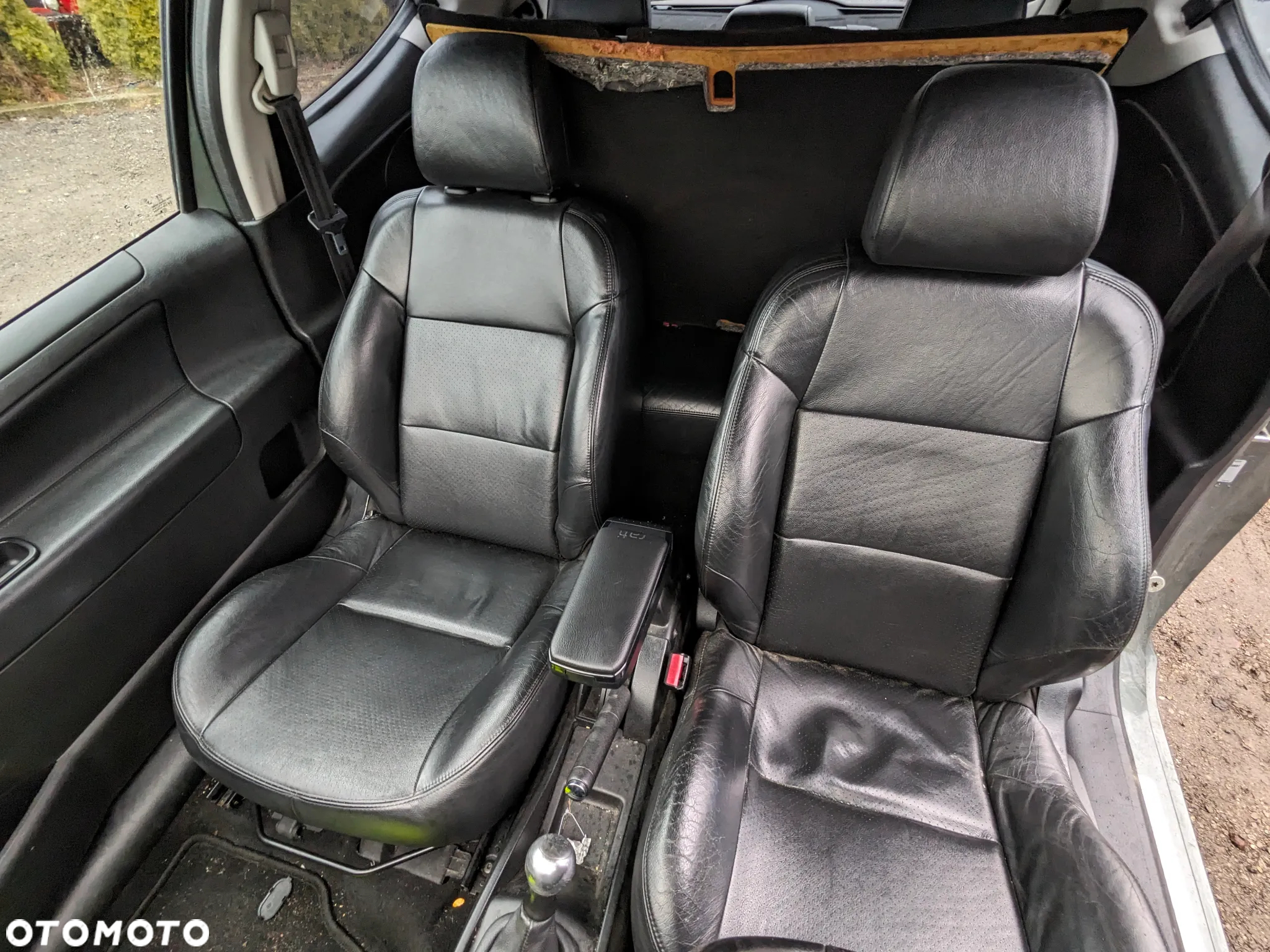 Peugeot 207 1.6 2007 THP EZQ na części - 13