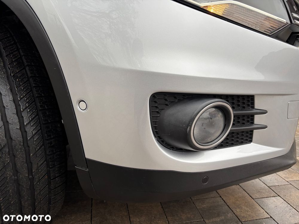 Volkswagen Tiguan 2.0 TDI DPF BlueMotion Technology Trend & Fun - 14