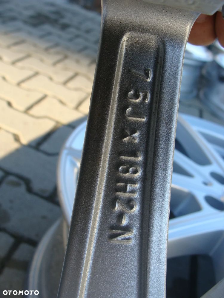a50 5x112 Mercedes W176 W245 W246 CLA C117 GLA H247 GLB X247 EQA EQB GLE V167 7,5jx18 - 7