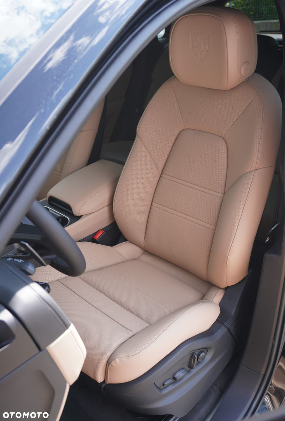 Porsche Cayenne S - 13