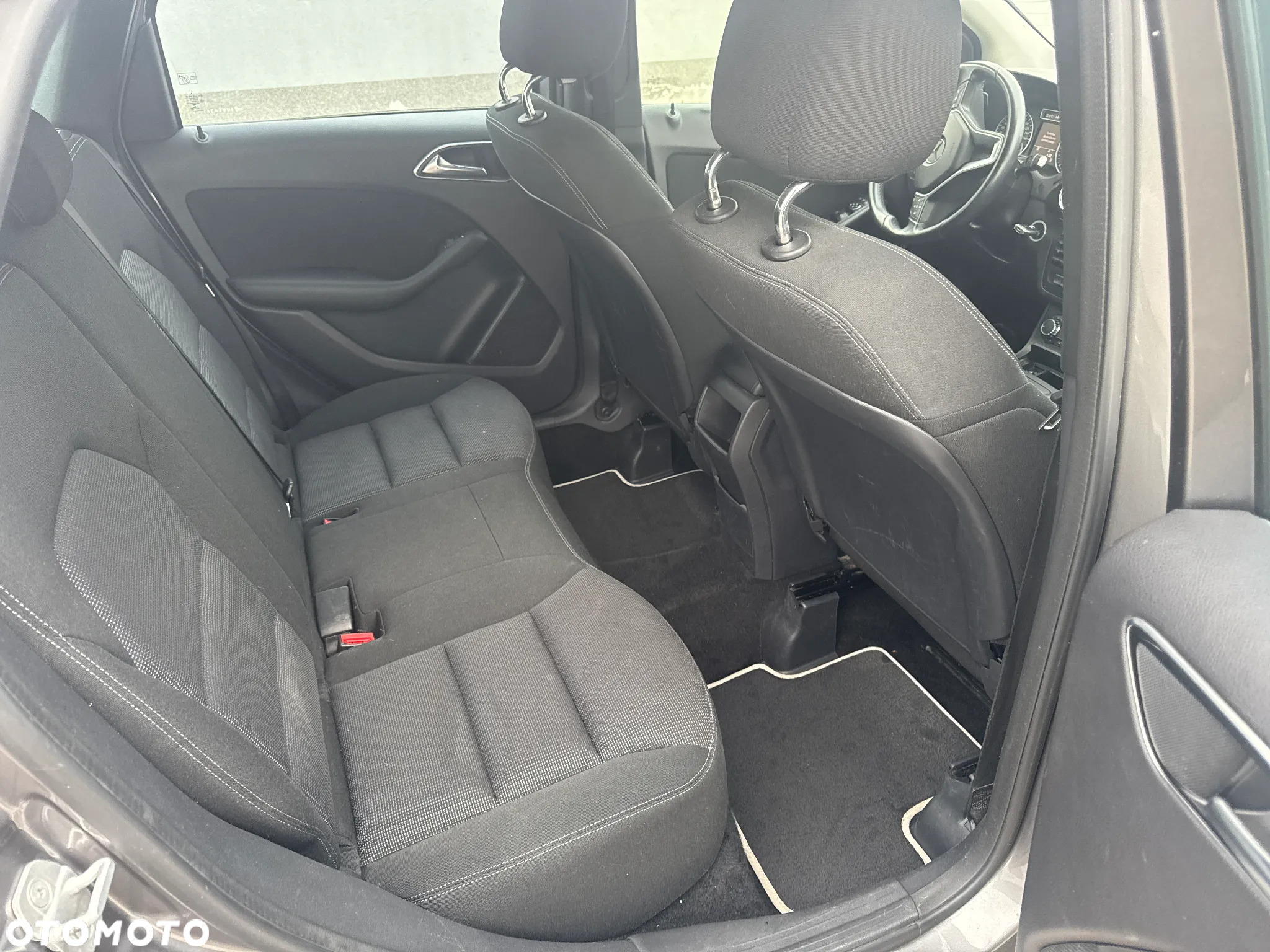 Mercedes-Benz Klasa B 200 CDI (BlueEFFICIENCY) 7G-DCT - 14