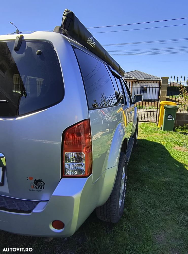 Nissan Pathfinder 2.5 dCi Aut LE - 7