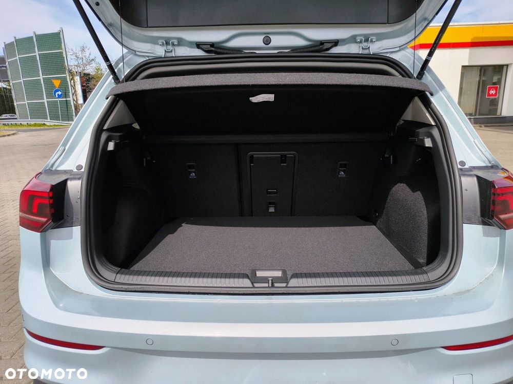 Volkswagen Golf 1.5 eTSI mHEV Life Plus DSG - 28