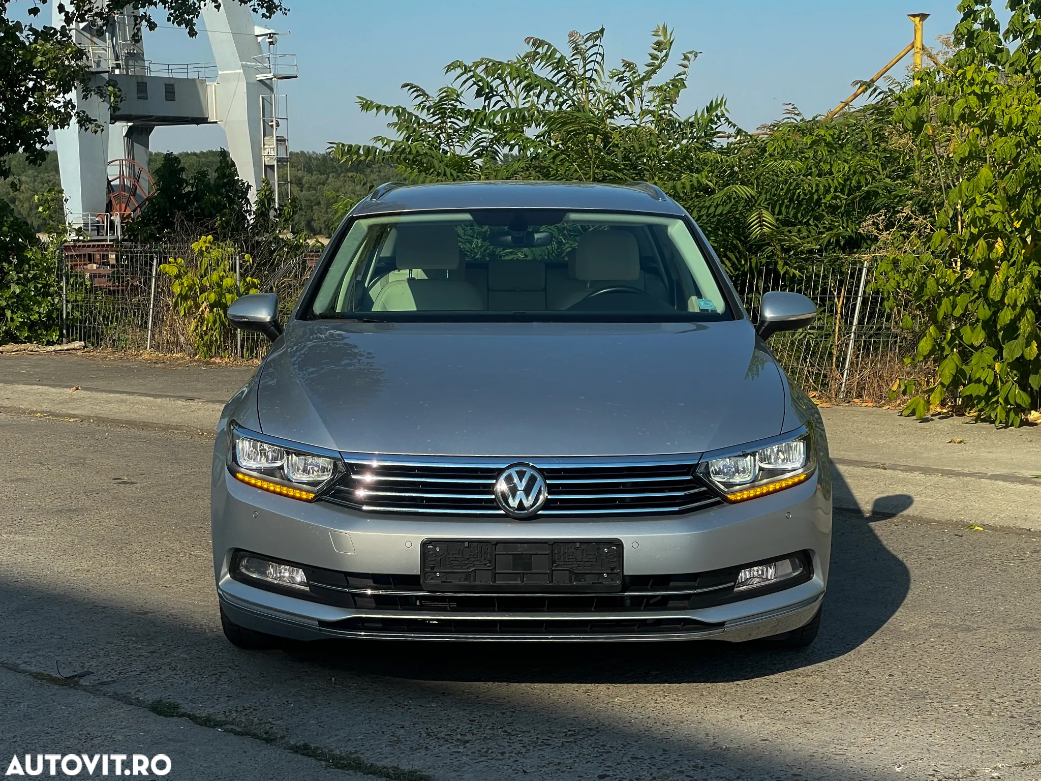 Volkswagen Passat Variant 2.0 TDI DSG Highline - 21