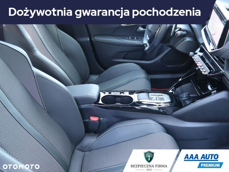 Peugeot 2008 - 11