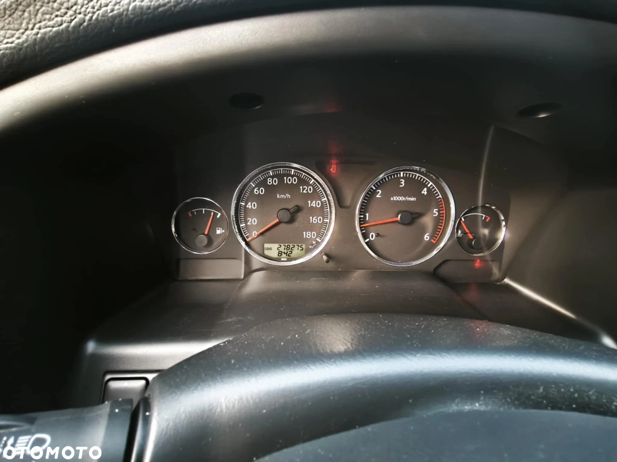 Nissan Patrol - 10