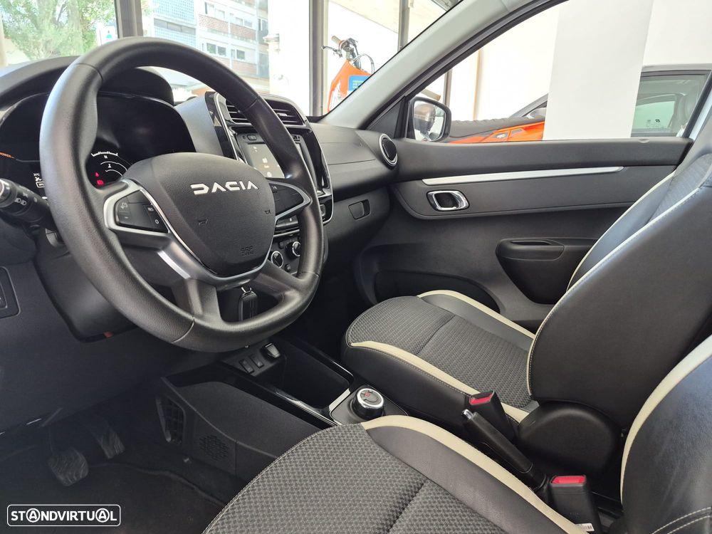 Dacia Spring Comfort Plus - 29