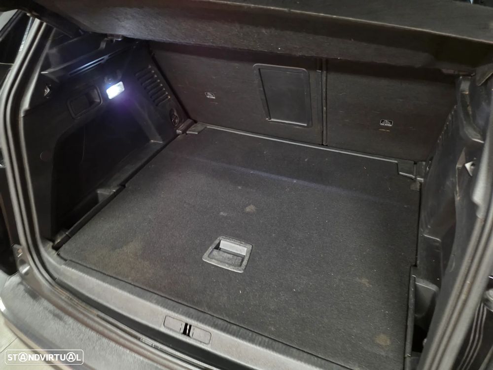 Peugeot 3008 BlueHDi 130 Stop & Start EAT8 GT Pack - 22