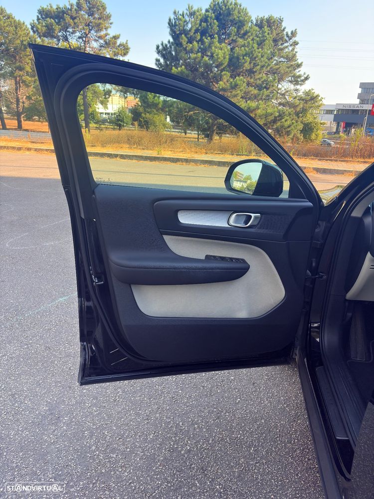 Volvo XC 40 2.0 D3 Momentum Plus Geartronic - 10
