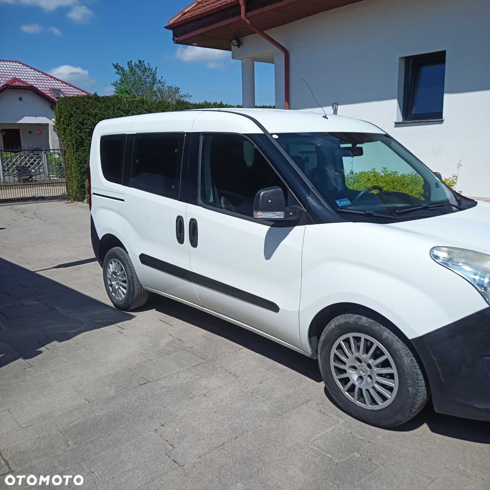 Opel Combo - 2