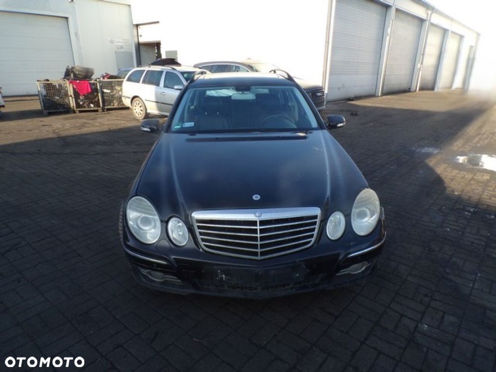 Części- Mercedes E-klasa W211 3.0 CDI 224 KM LIFT 08R - 3