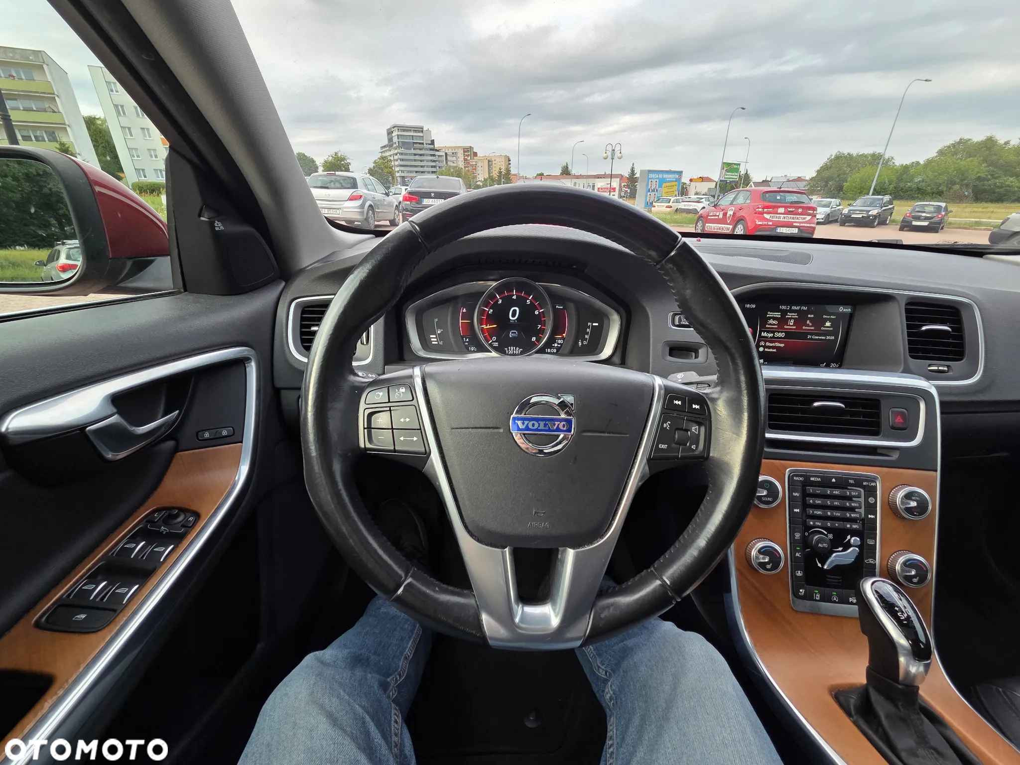 Volvo S60 T5 Momentum - 24
