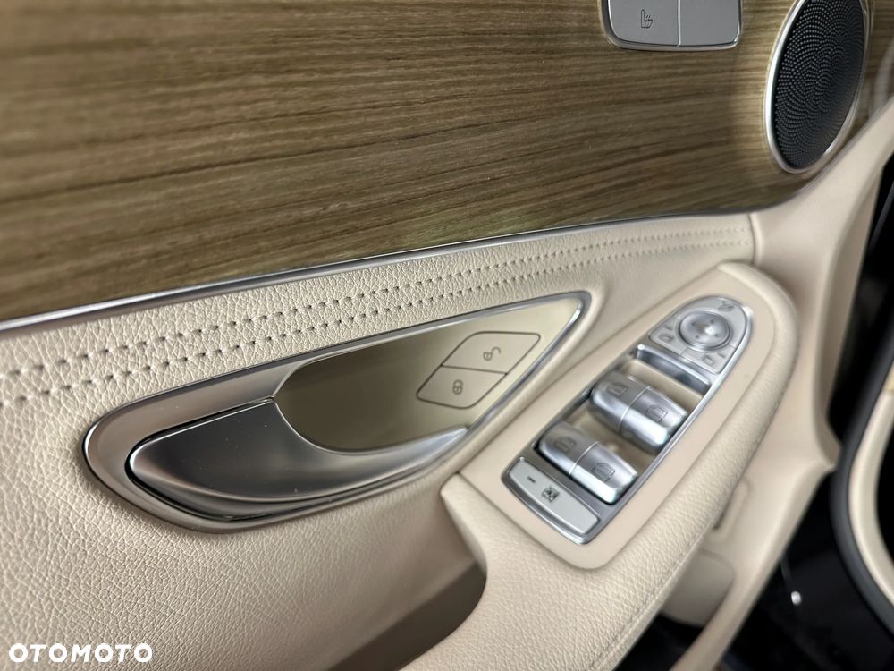 Mercedes-Benz Klasa C 200 7G-TRONIC Avantgarde - 23