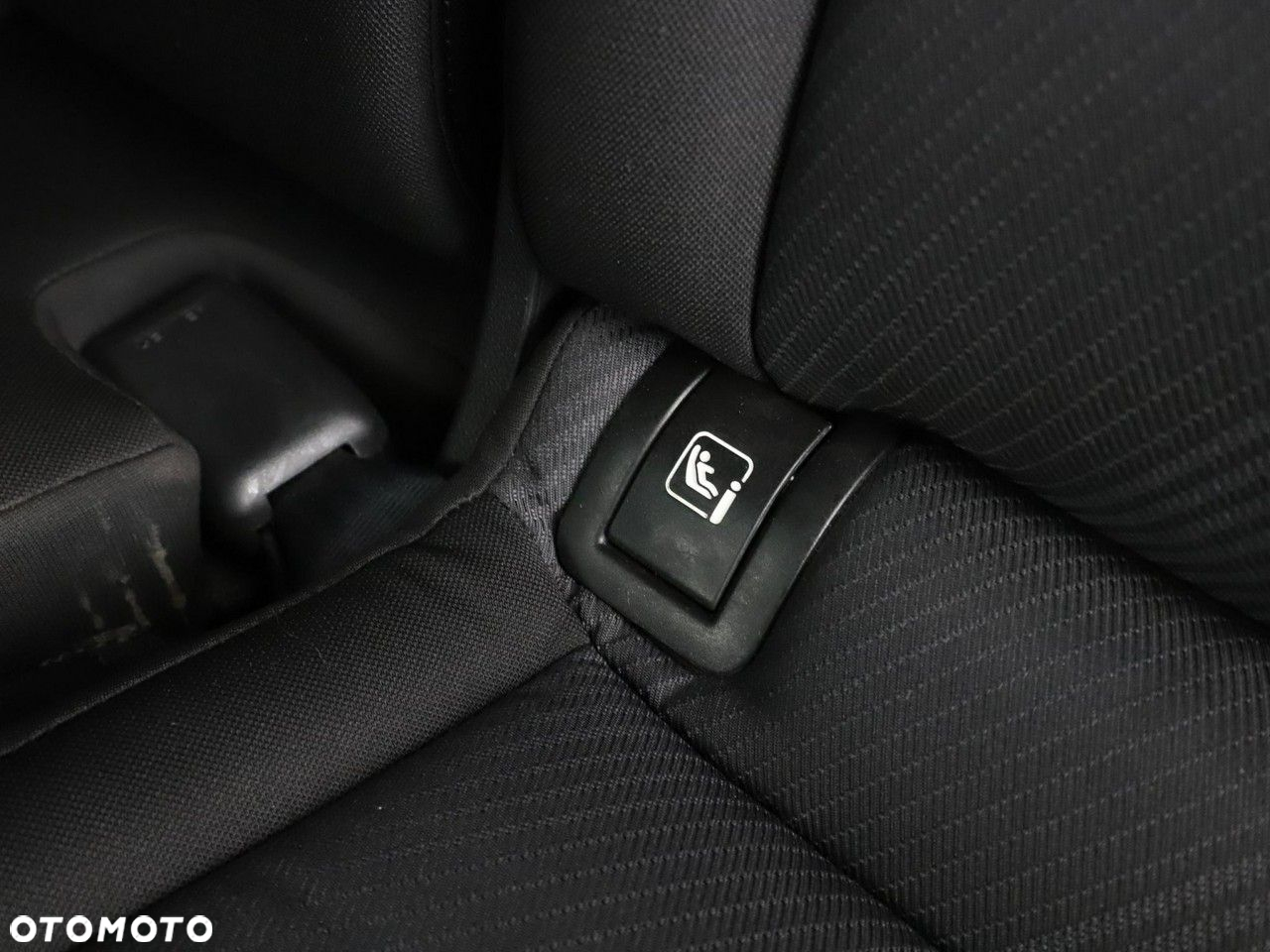 Hyundai Tucson 1.6 GDi 2WD Trend - 32