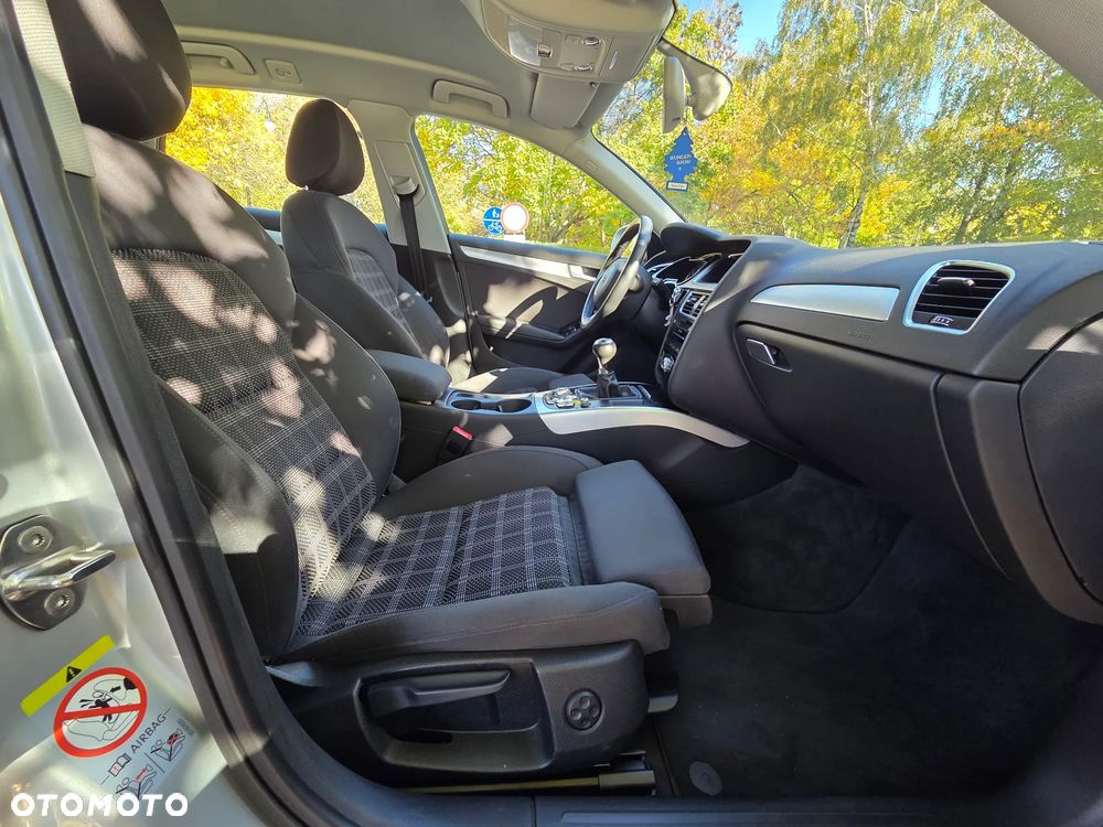 Audi A4 Avant 2.0 TDI DPF S line Sportpaket - 26