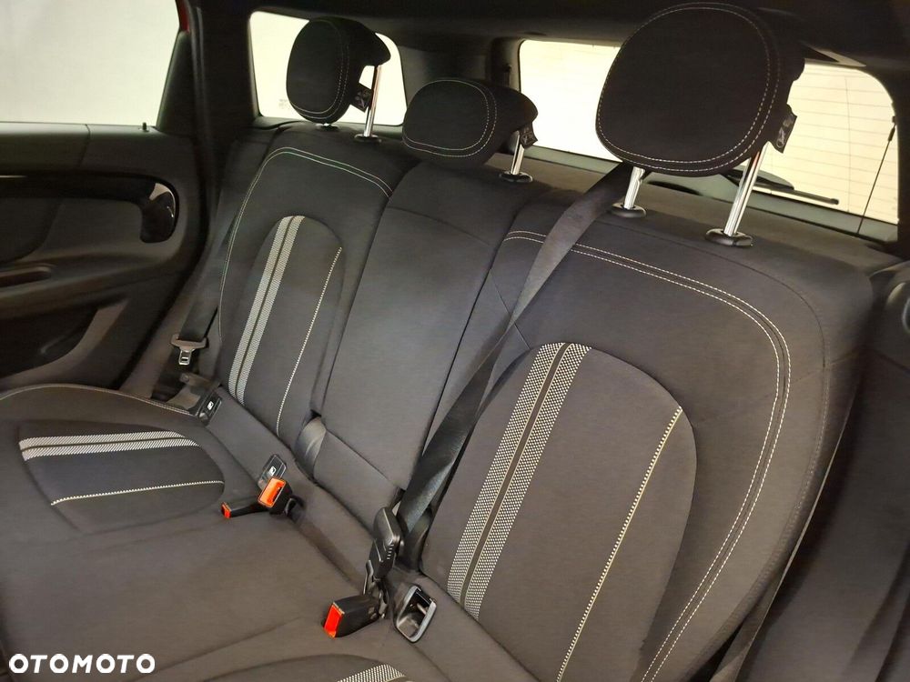 MINI John Cooper Works - 17