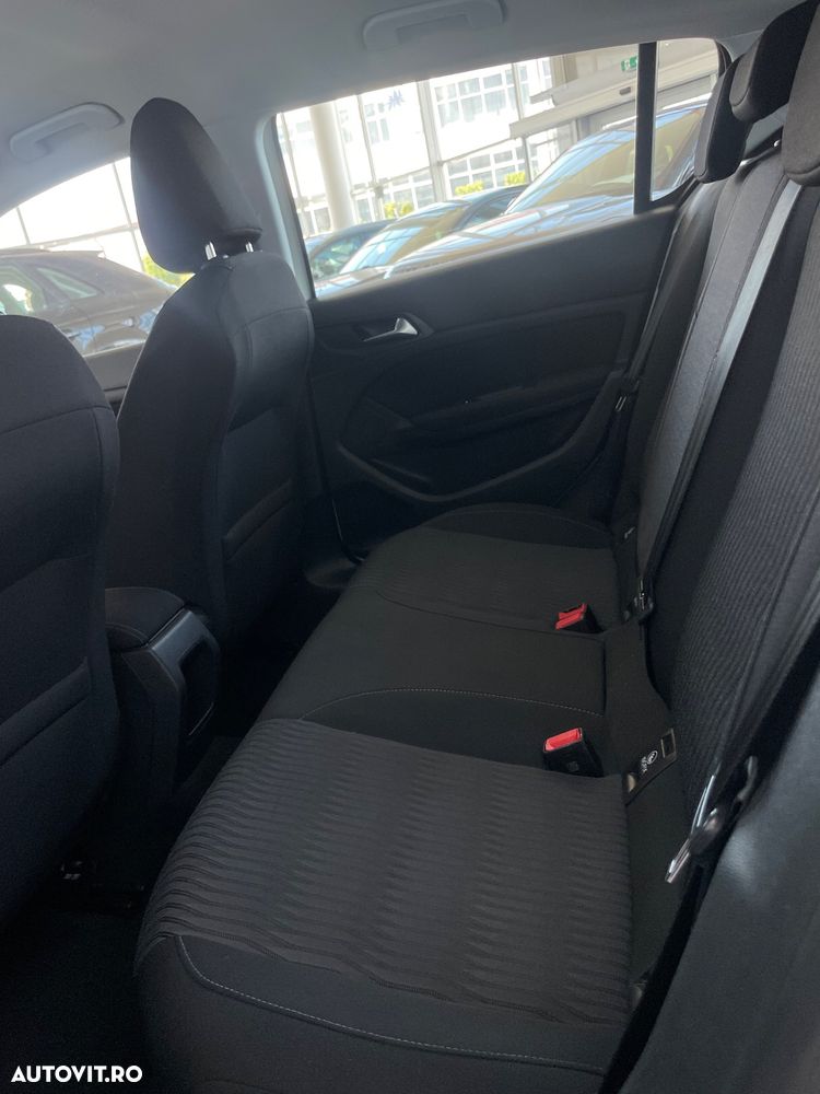 Peugeot 308 1.2 VTi Active - 33