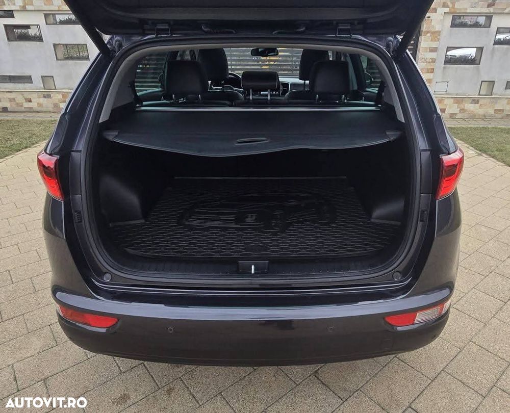 Kia Sportage 2,0 CRDI AWD Aut. Platinum - 31