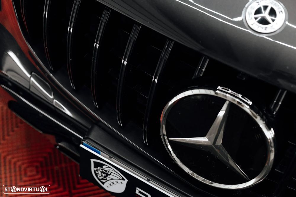 Mercedes-Benz GLC 300 e 4Matic 9G-TRONIC AMG Line - 10